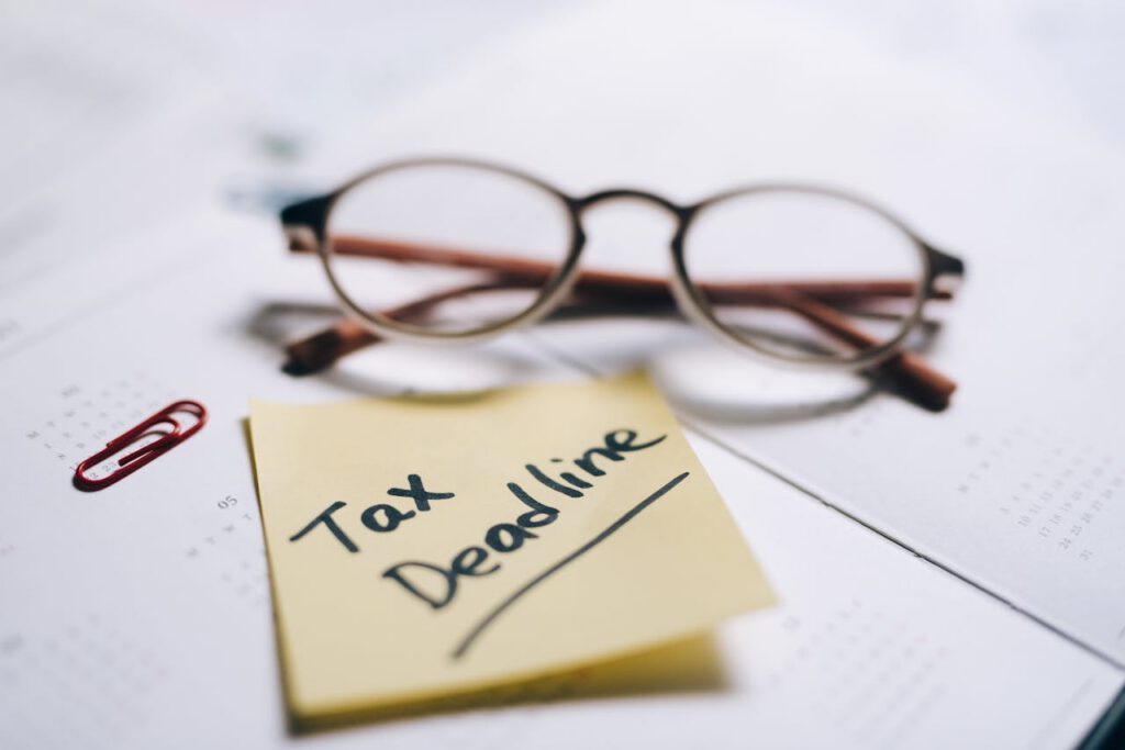 Expert Tax Filing Services in Brampton - T1 Tax Return for T4, Self-Employed & Gig Workers Expert Tax Filing Services in Brampton - T1 Tax Return for T4, Self-Employed & Gig Workers